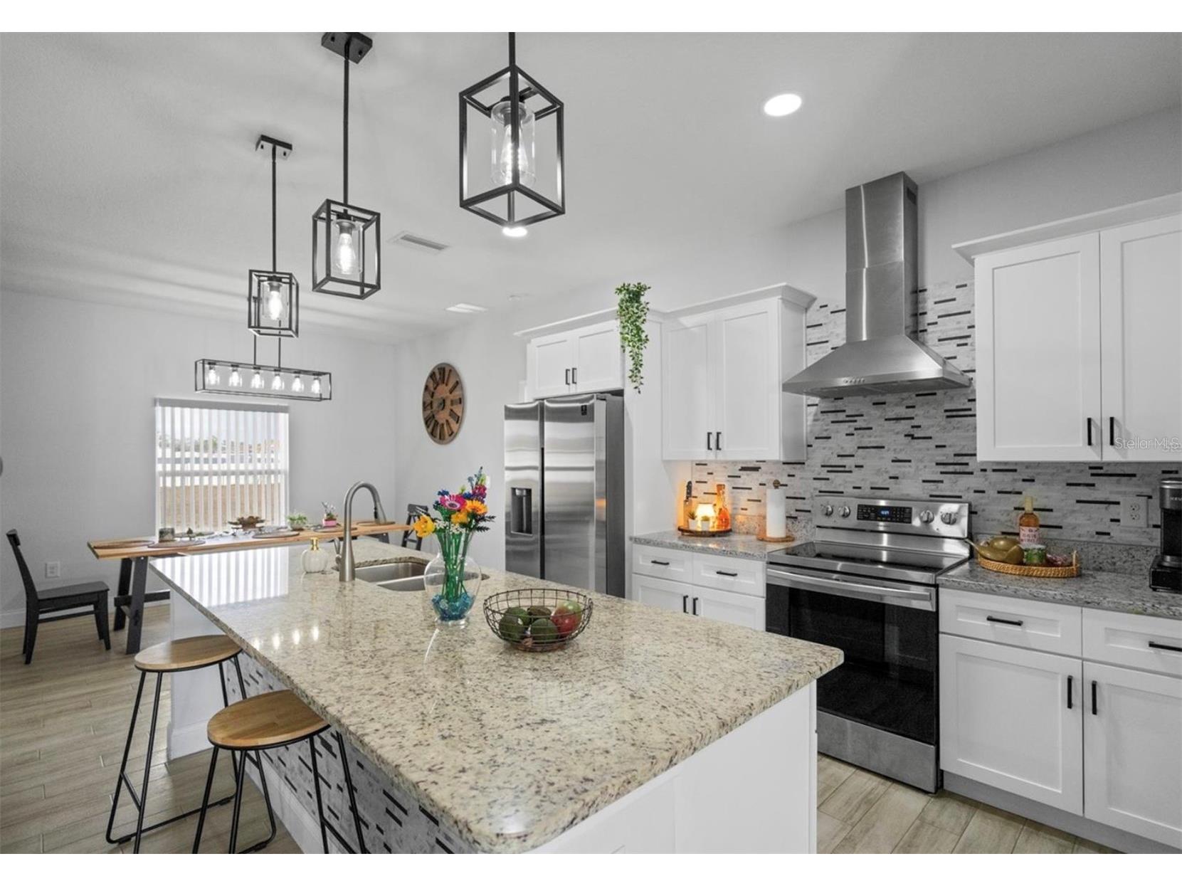 817 Desmoines Place Kissimmee FL 34759 S5146939 image9