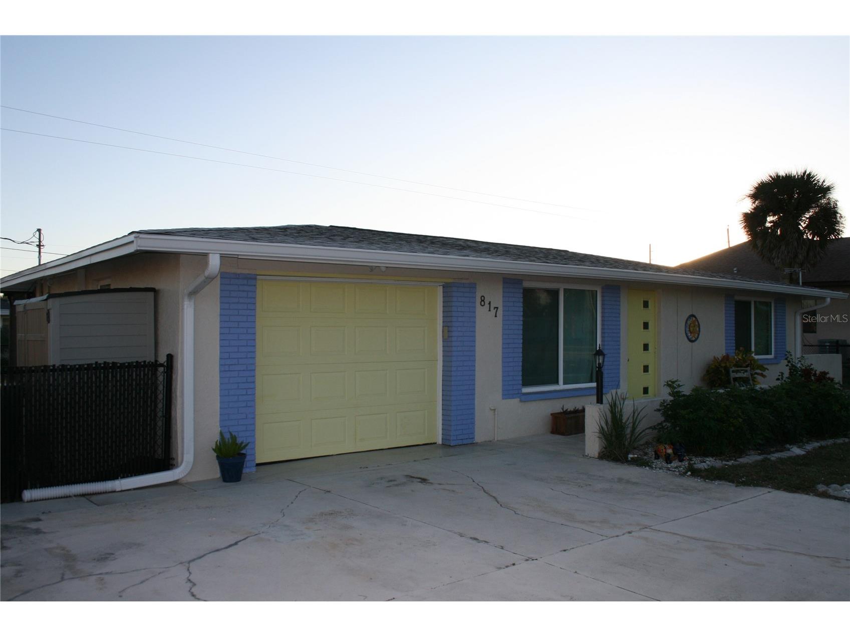 817 E 6th Street Englewood FL 34223 D6145411 image3