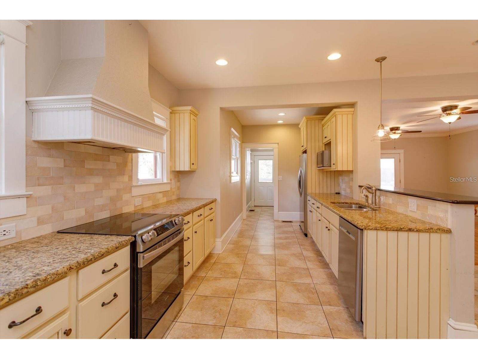817 E Livingston Street Orlando FL 32803 O6404094 image13