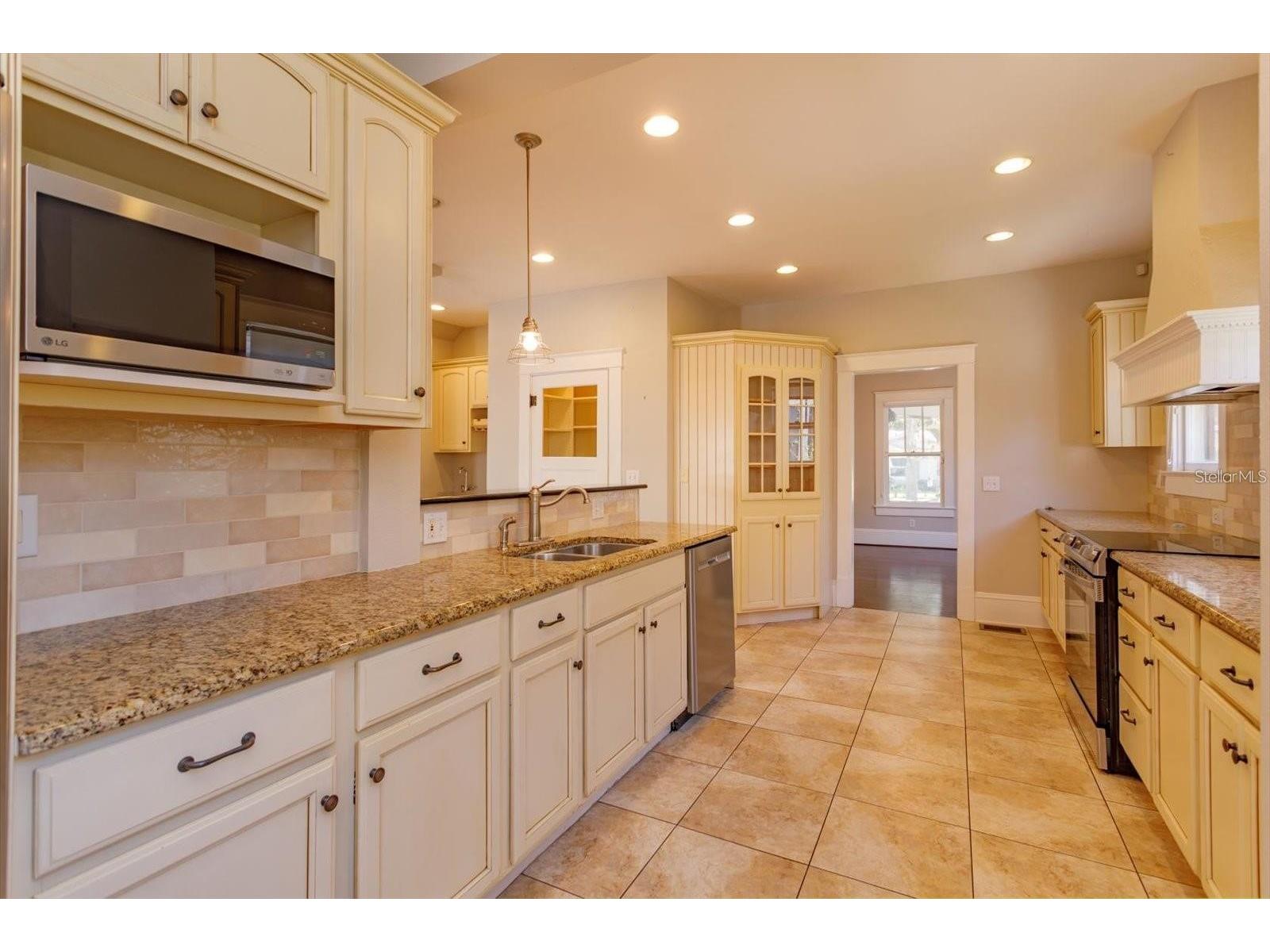817 E Livingston Street Orlando FL 32803 O6404094 image15