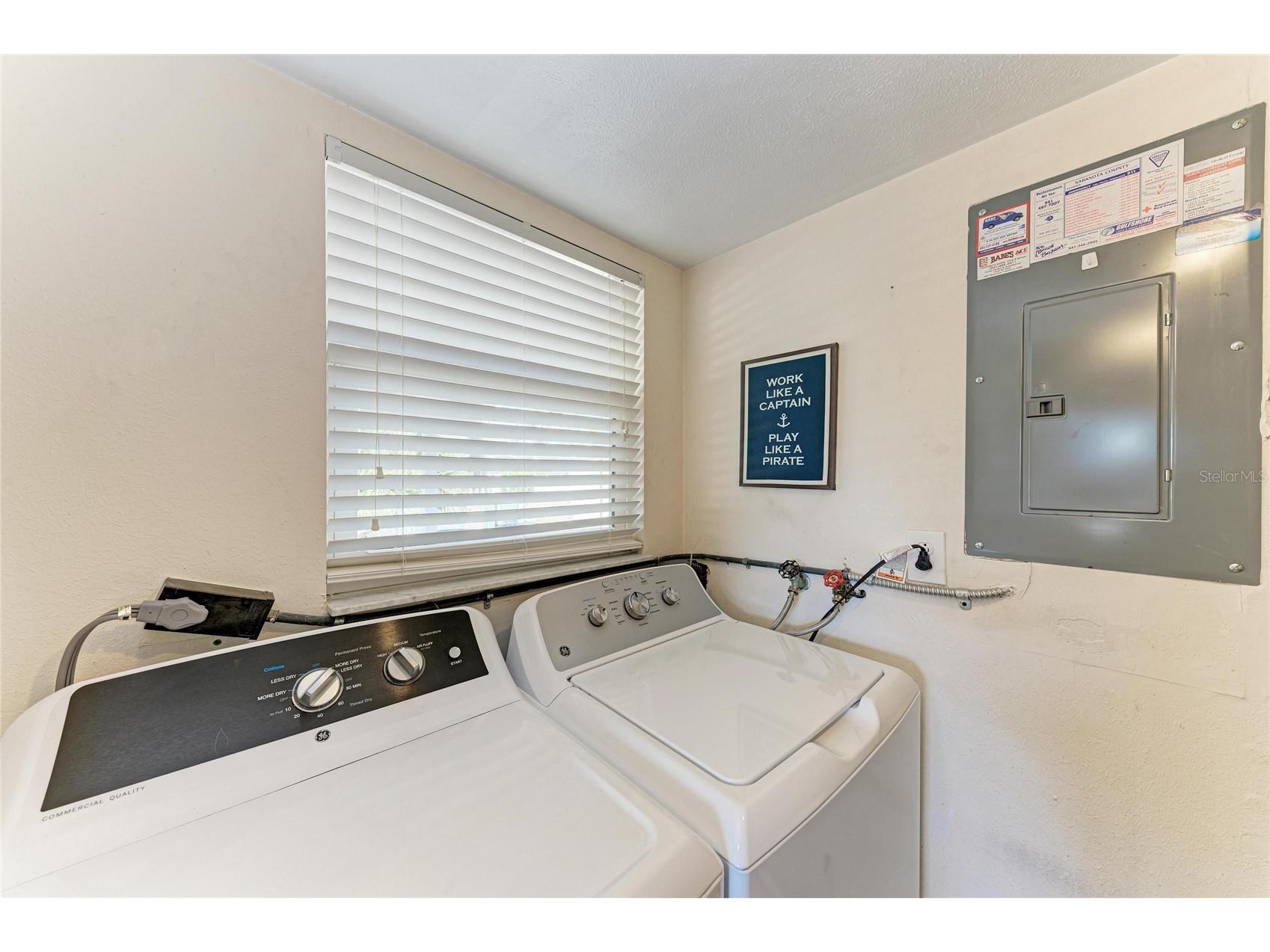 817 Harbor Drive S Venice FL 34285 A4684013 image14