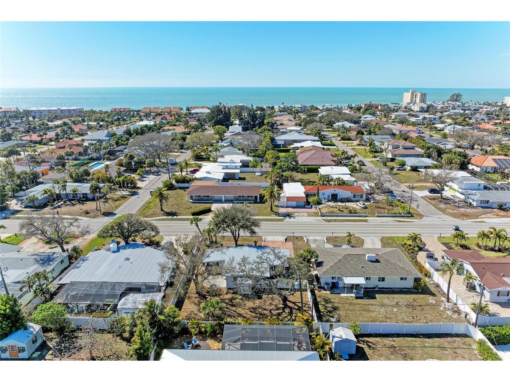 817 Harbor Drive S Venice FL 34285 A4684013 image2