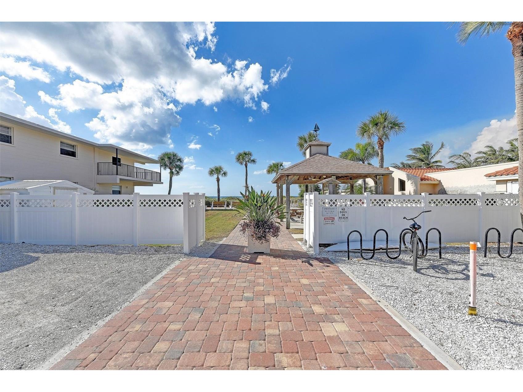 817 Harbor Drive S Venice FL 34285 A4684013 image20