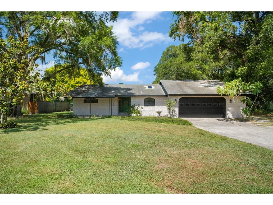 817 Lake Marion Drive Altamonte Springs FL 32701 - LAKE FRANCIS O6135208 image1