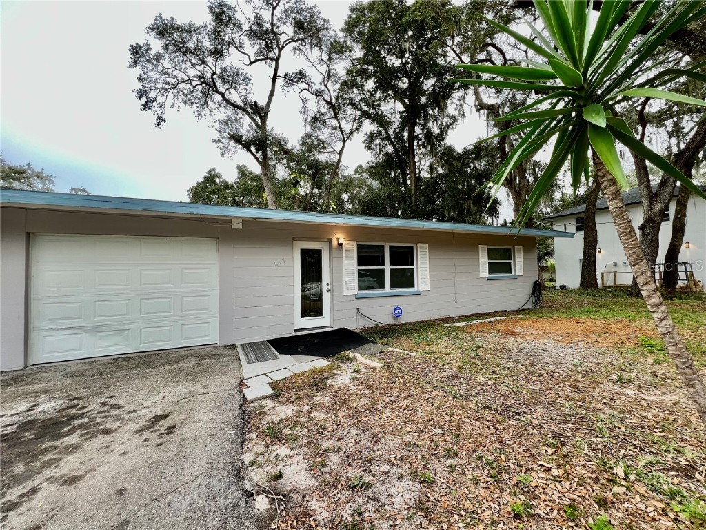 817 Margo Street Tarpon Springs FL 34689 W7851250 image1