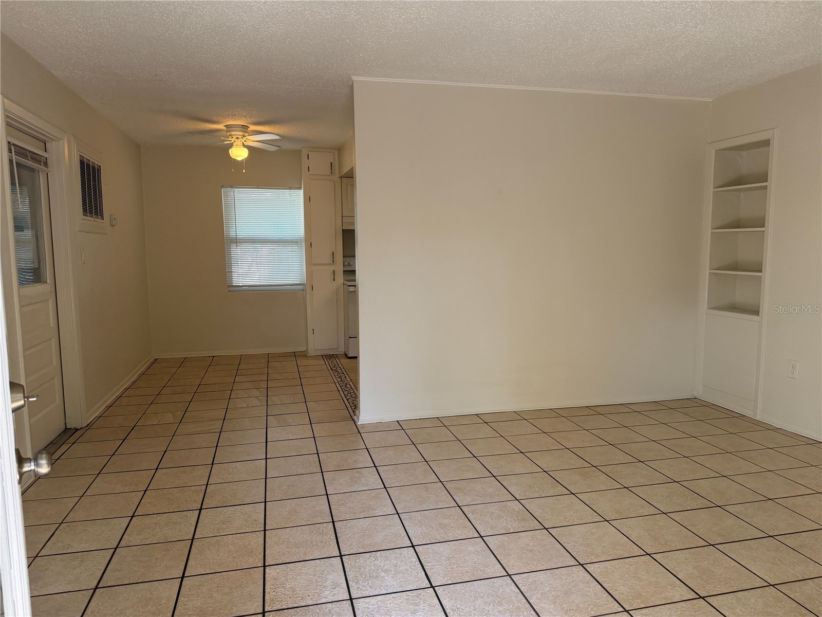 817 Margo Street Tarpon Springs FL 34689 W7883525 image2