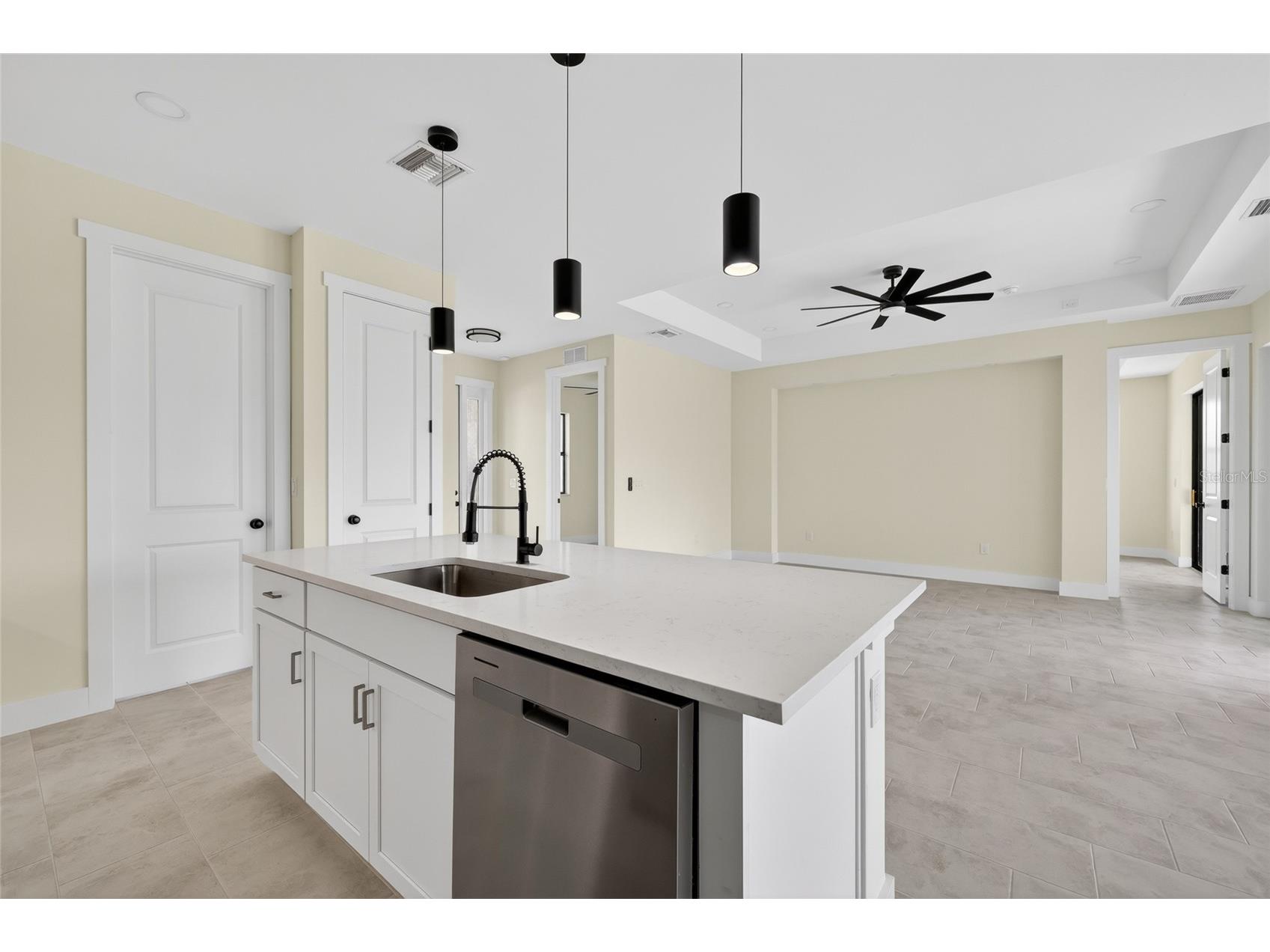 817 NW 38th Place Cape Coral FL 33993 C7526609 image15