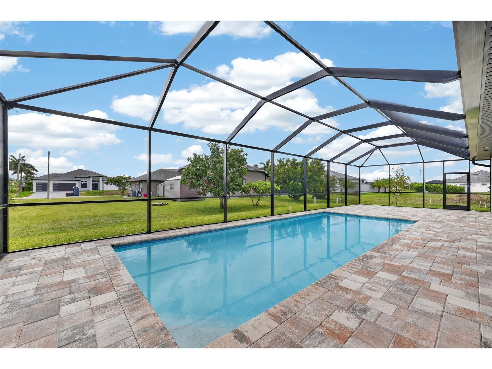 817 NW 38th Place Cape Coral FL 33993 C7526609 image3