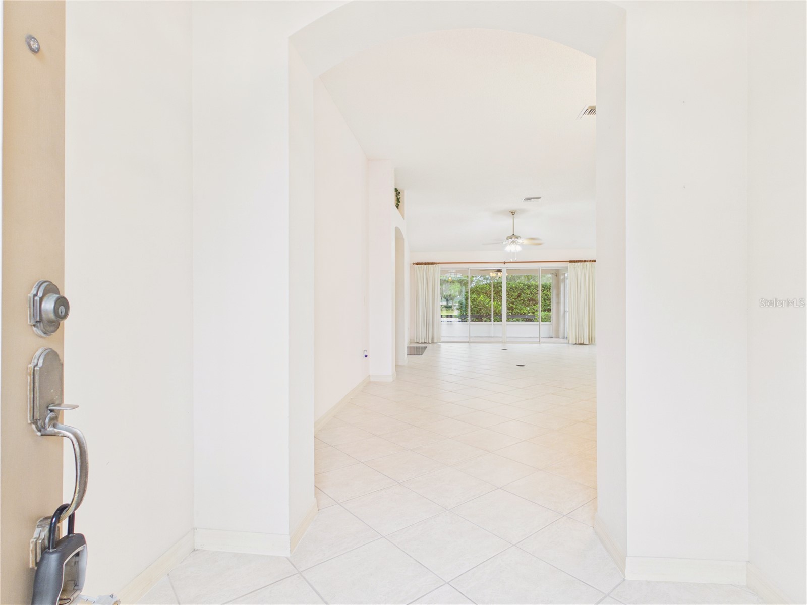 817 Oak Forest Drive The Villages FL 32162 G5104846 image2