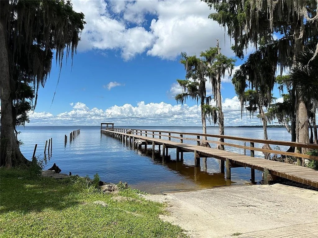 817 Paradise Boulevard Georgetown FL 32139 - Lake George O6287114 image4