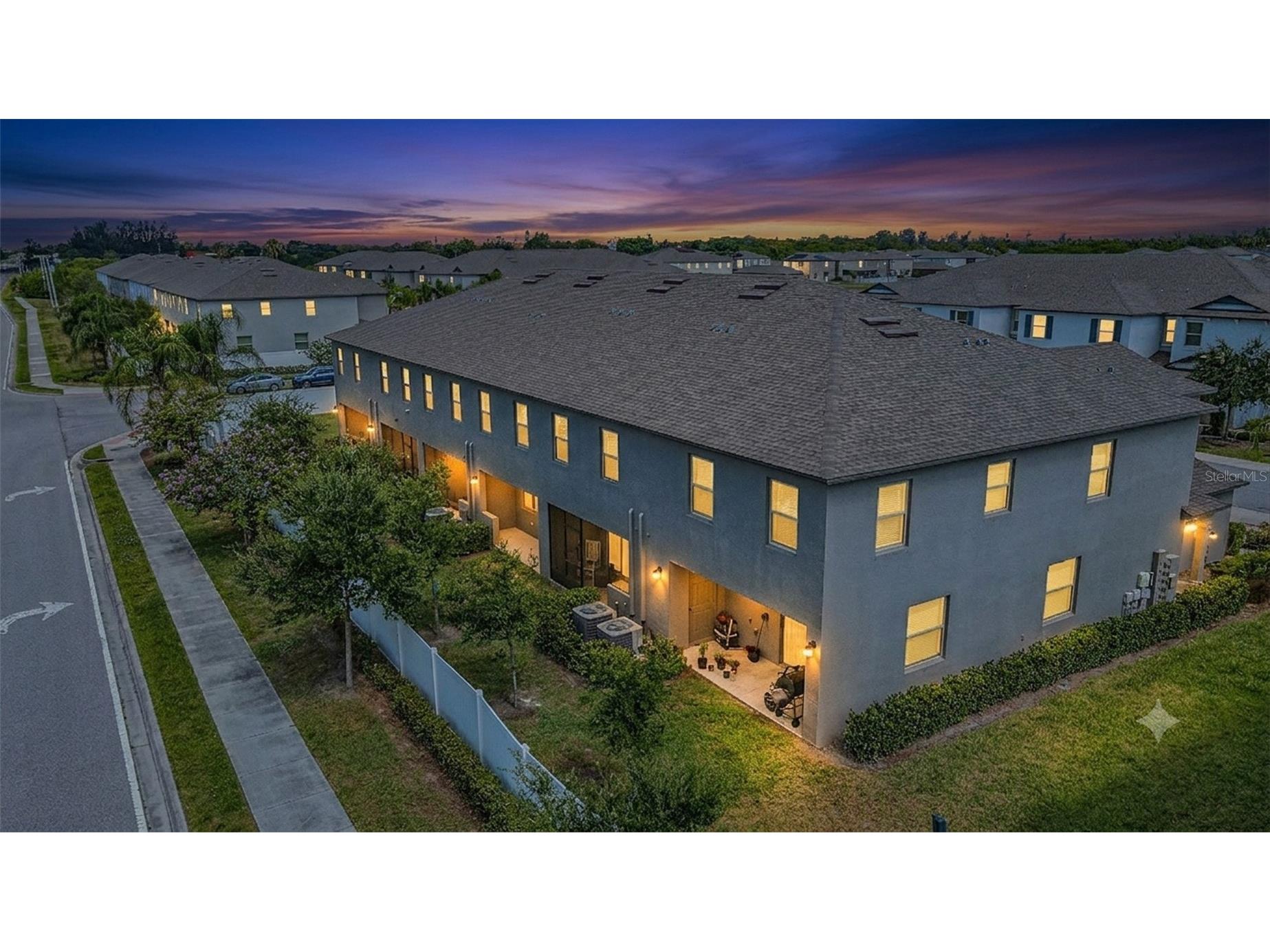 817 Royal Empress Drive Ruskin FL 33570 TB8510491 image2