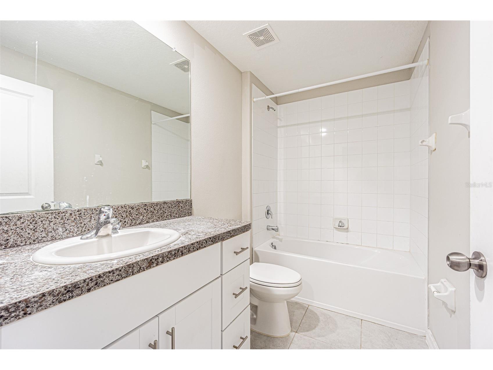 817 Royal Empress Drive Ruskin FL 33570 TB8510491 image26