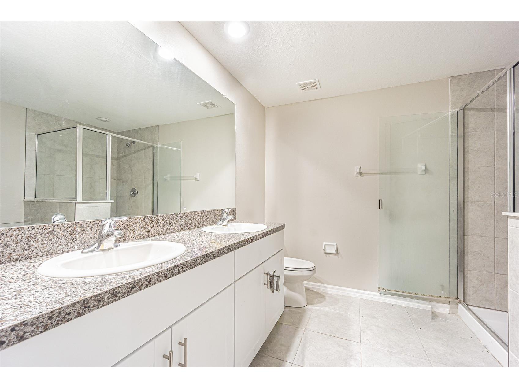 817 Royal Empress Drive Ruskin FL 33570 TB8510491 image27