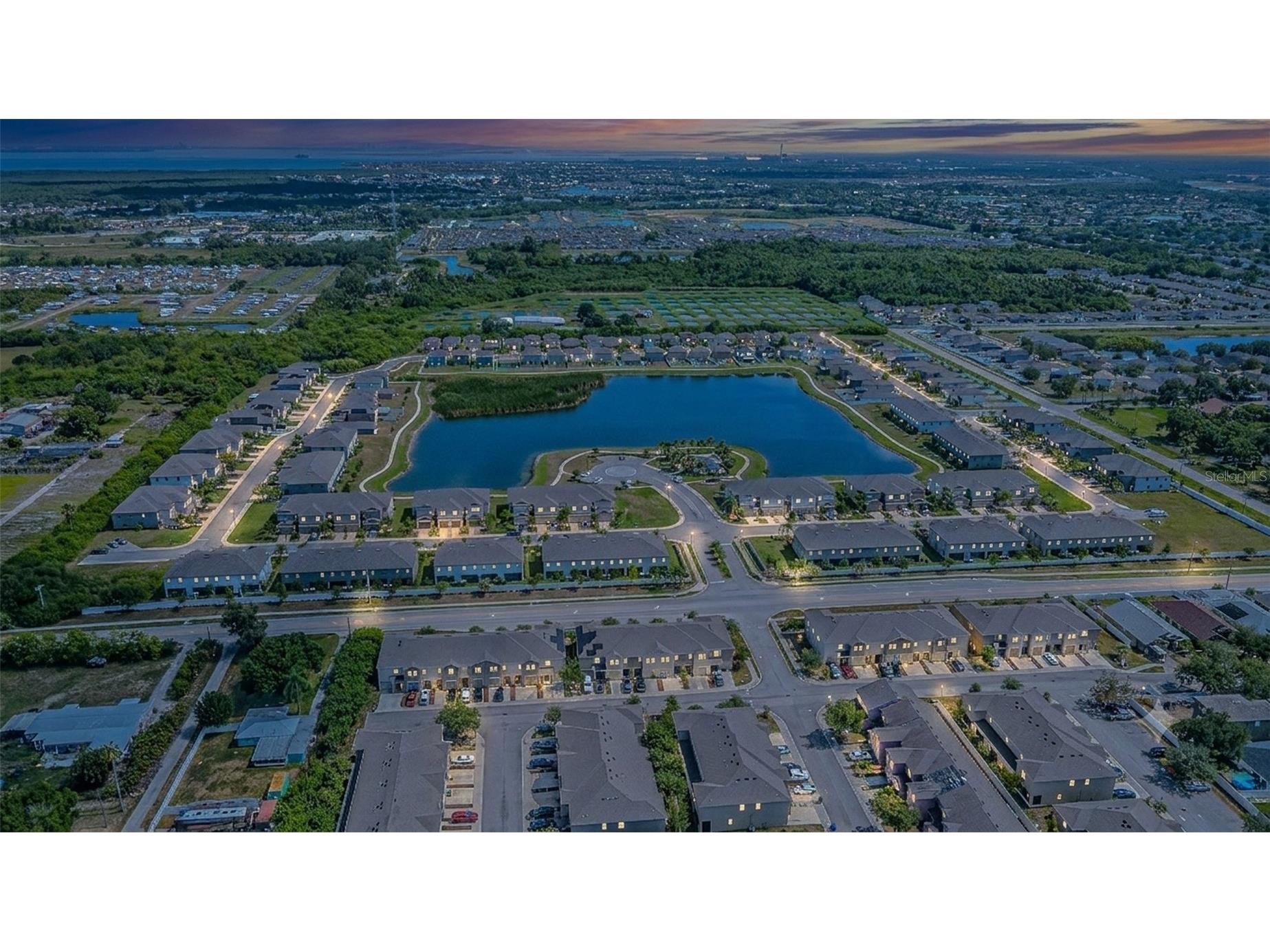 817 Royal Empress Drive Ruskin FL 33570 TB8510491 image32