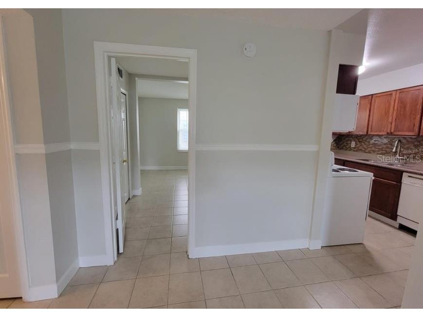 817 Sky Lake Circle #A Orlando FL 32809 S5147782 image6