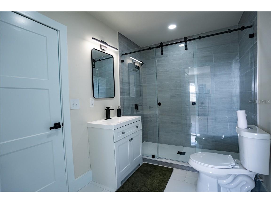 817 W Fribley Street Tampa FL 33603 O6261765 image1