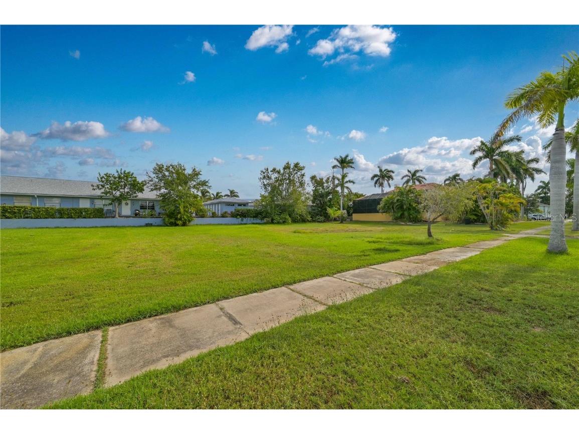 817 W Marion Avenue Punta Gorda FL 33950 TB8452860 image6