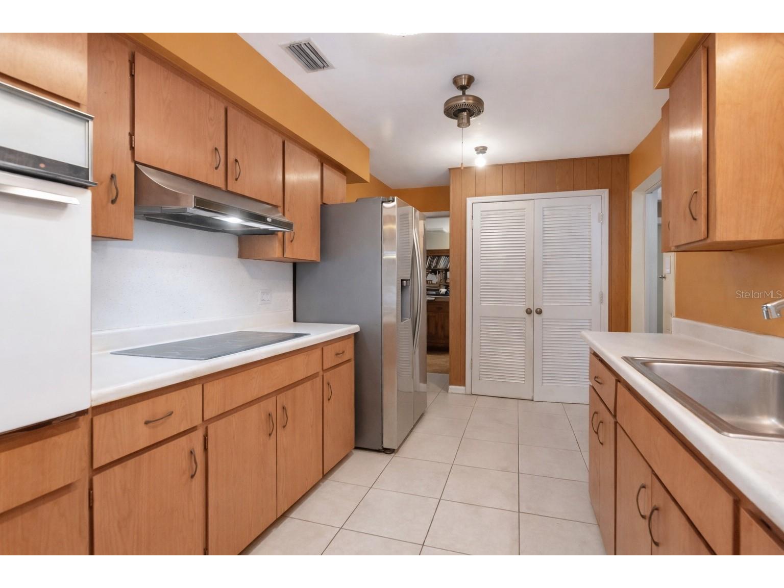 817 W Ohio Avenue Tampa FL 33603 TB8493025 image11