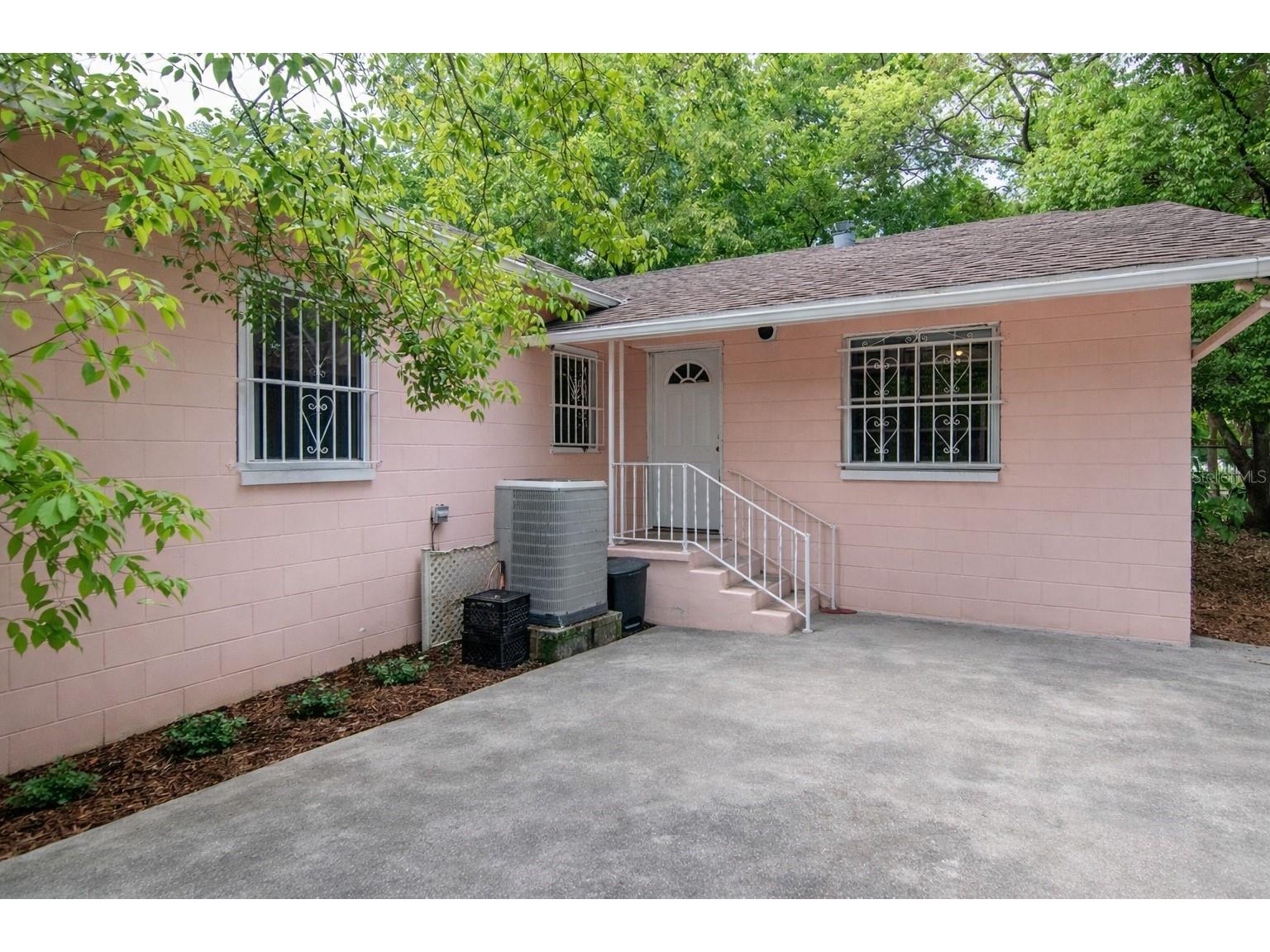 817 W Ohio Avenue Tampa FL 33603 TB8493025 image14