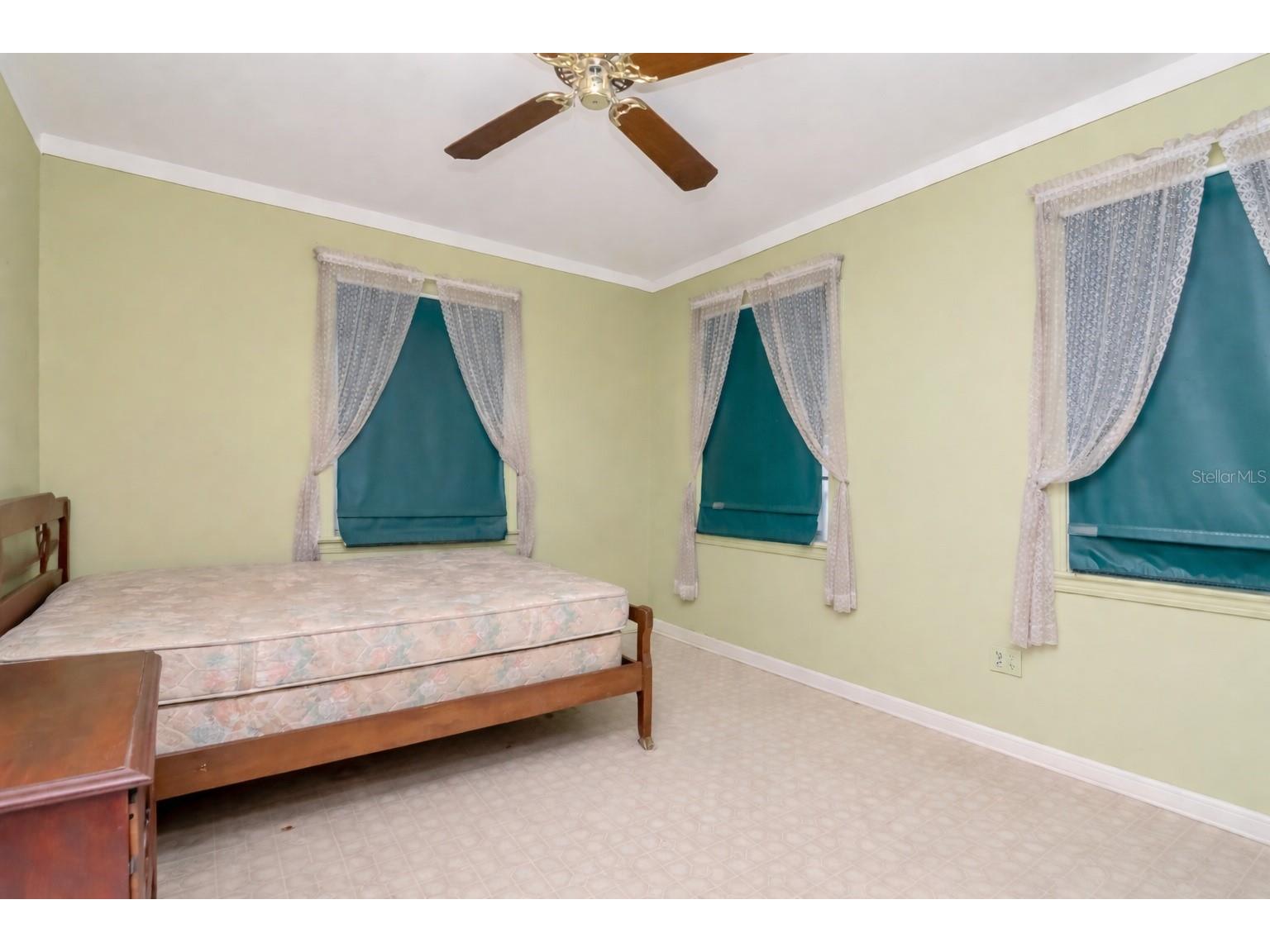 817 W Ohio Avenue Tampa FL 33603 TB8493025 image7