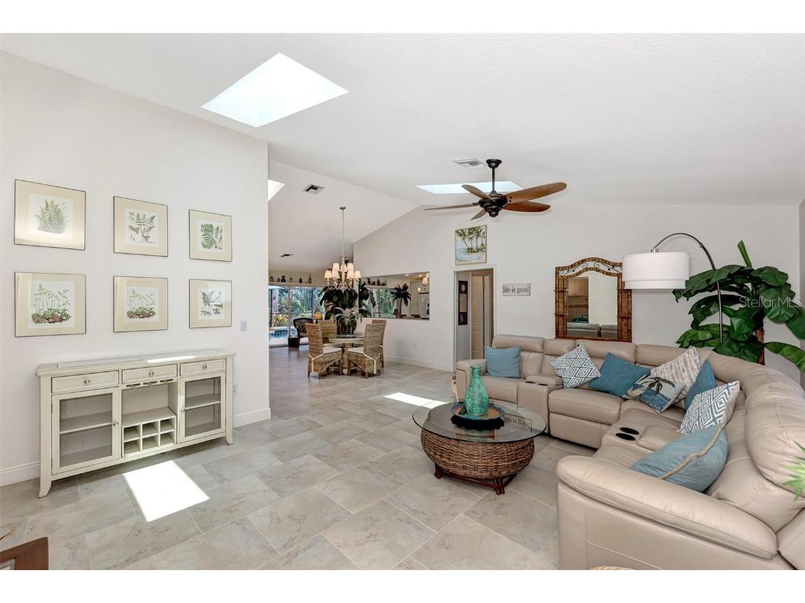 8170 Casa De Meadows Drive Englewood FL 34224 - CASA DE MEADOWS LAKE N6141286 image11