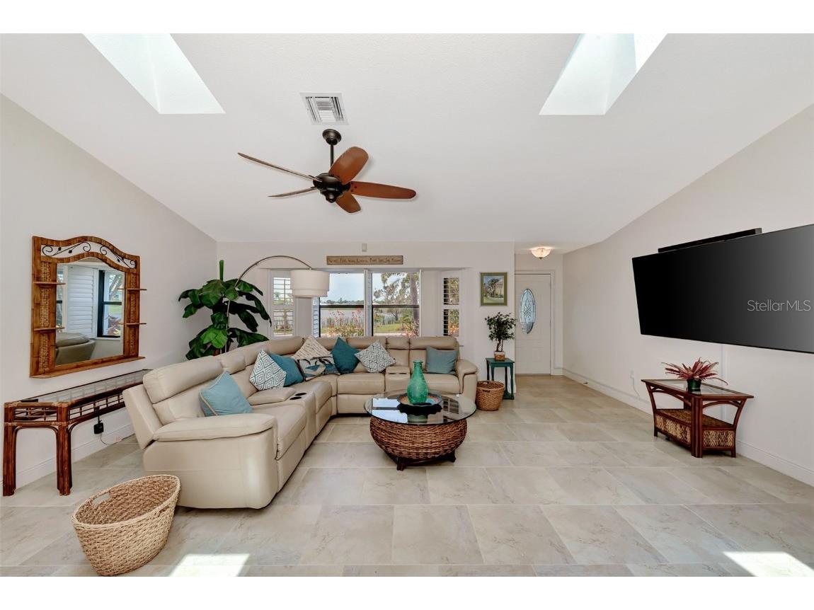 8170 Casa De Meadows Drive Englewood FL 34224 - CASA DE MEADOWS LAKE N6141286 image13