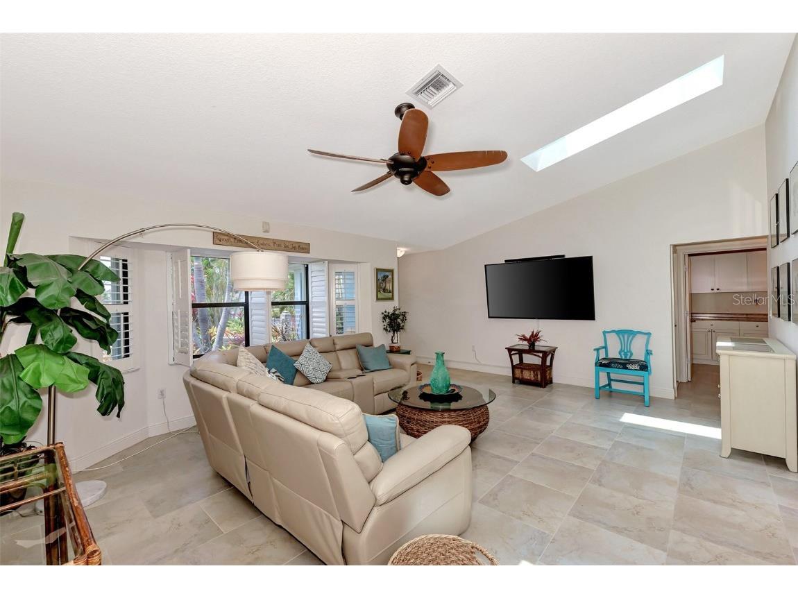 8170 Casa De Meadows Drive Englewood FL 34224 - CASA DE MEADOWS LAKE N6141286 image14