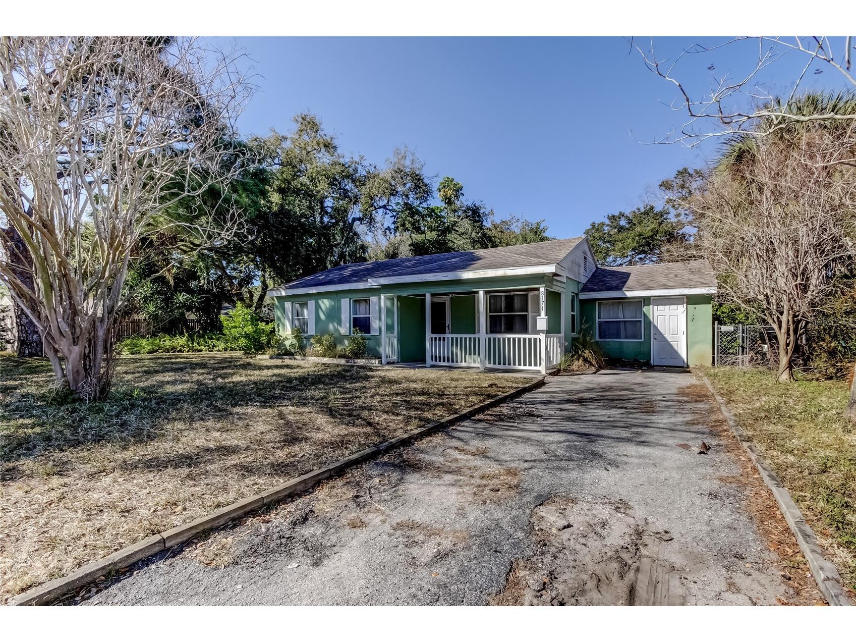 8171 37th Avenue N Saint Petersburg FL 33710 TB8475451 image1