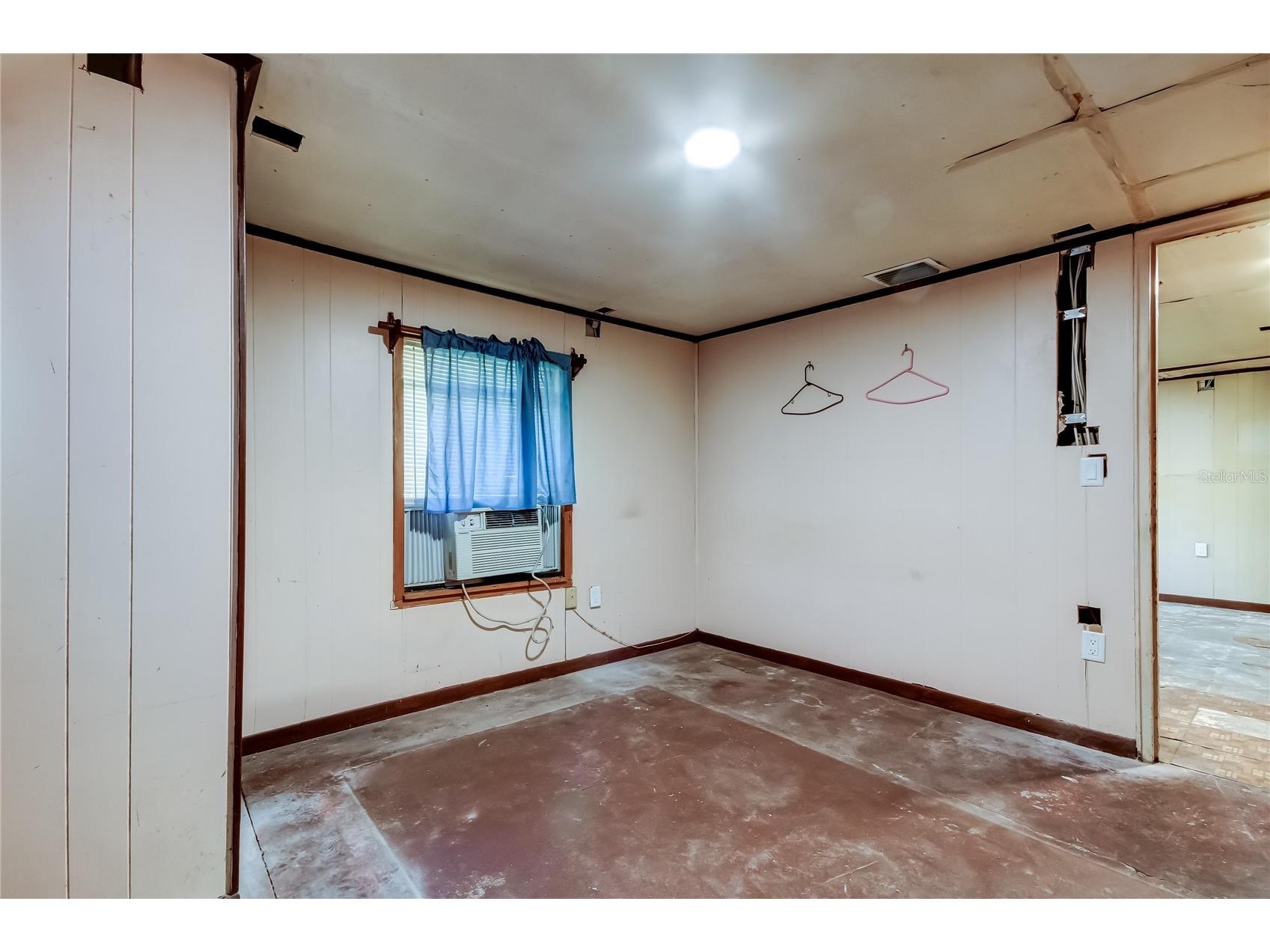 8171 37th Avenue N Saint Petersburg FL 33710 TB8475451 image14