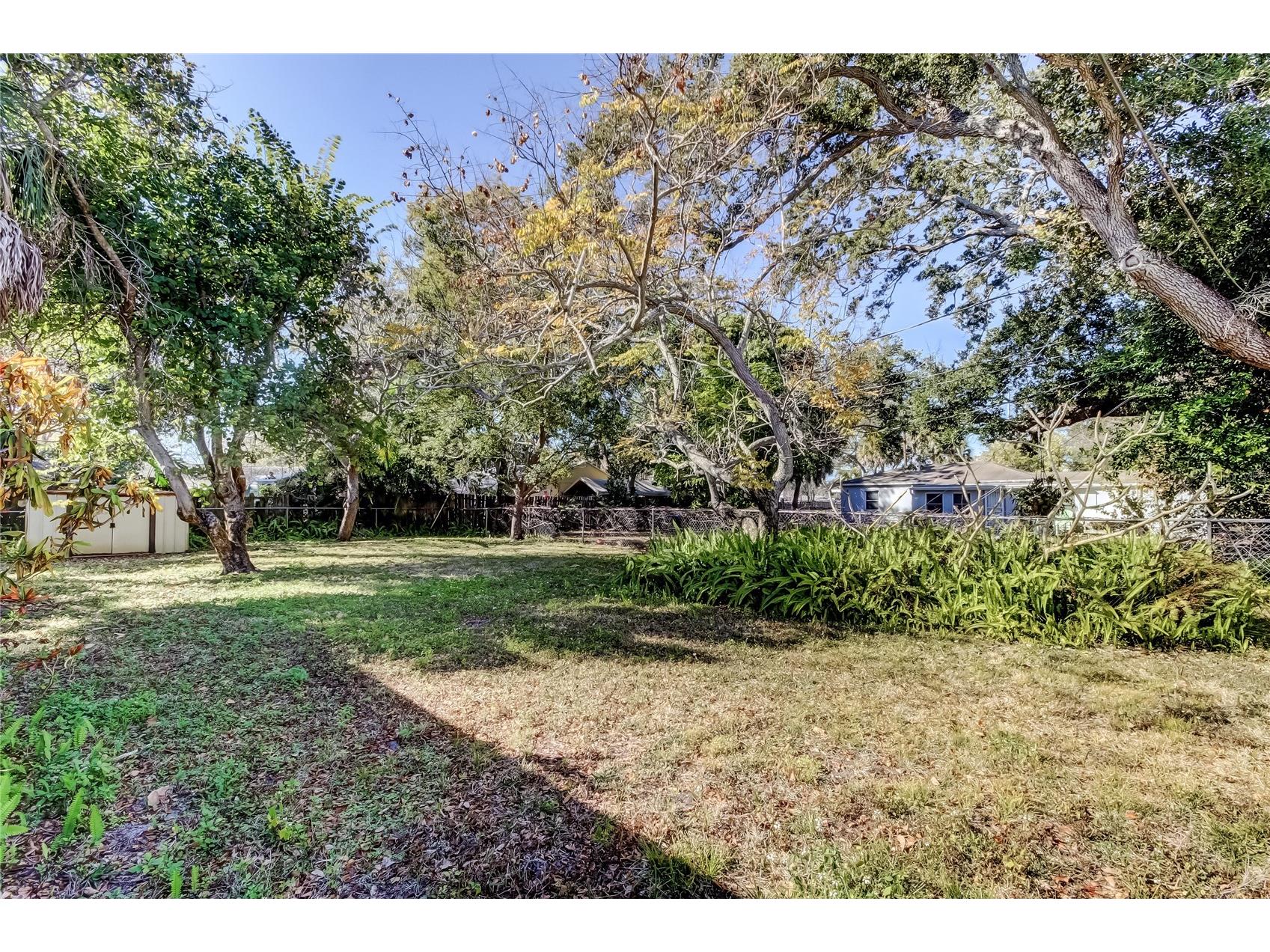 8171 37th Avenue N Saint Petersburg FL 33710 TB8475451 image28