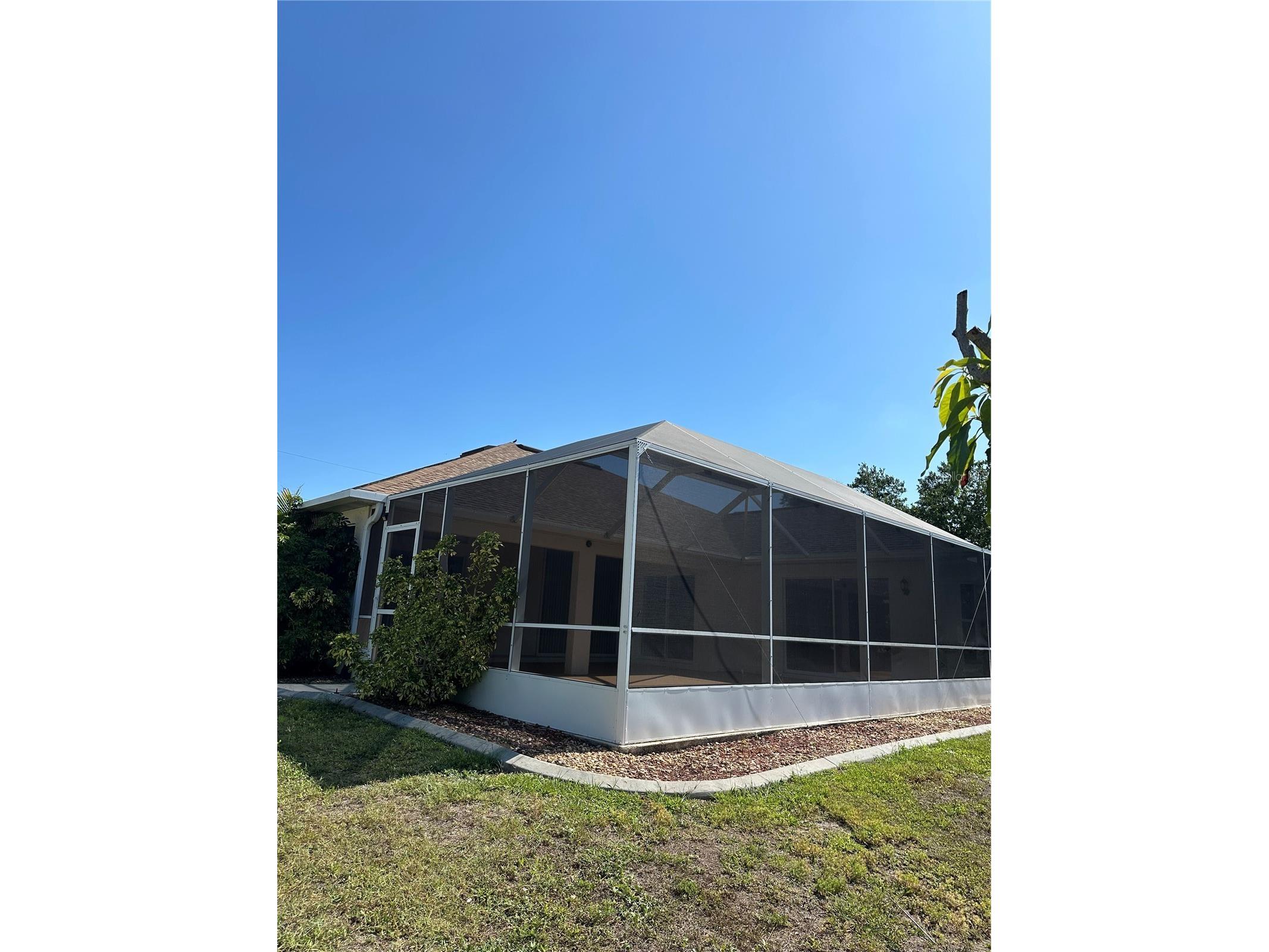 8171 Rocliff Avenue North Port FL 34287 N6144219 image3