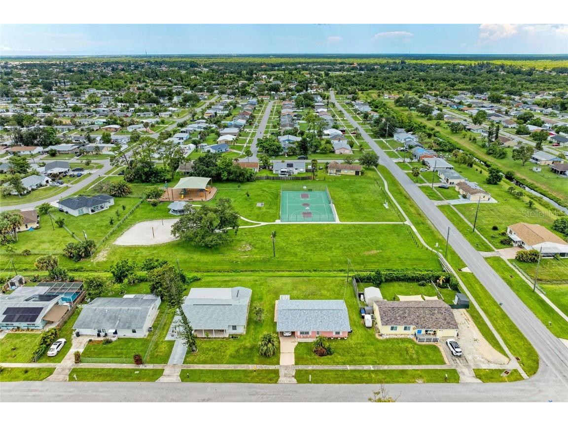 8172 Boca Grande Avenue North Port FL 34287 TB8418575 image52