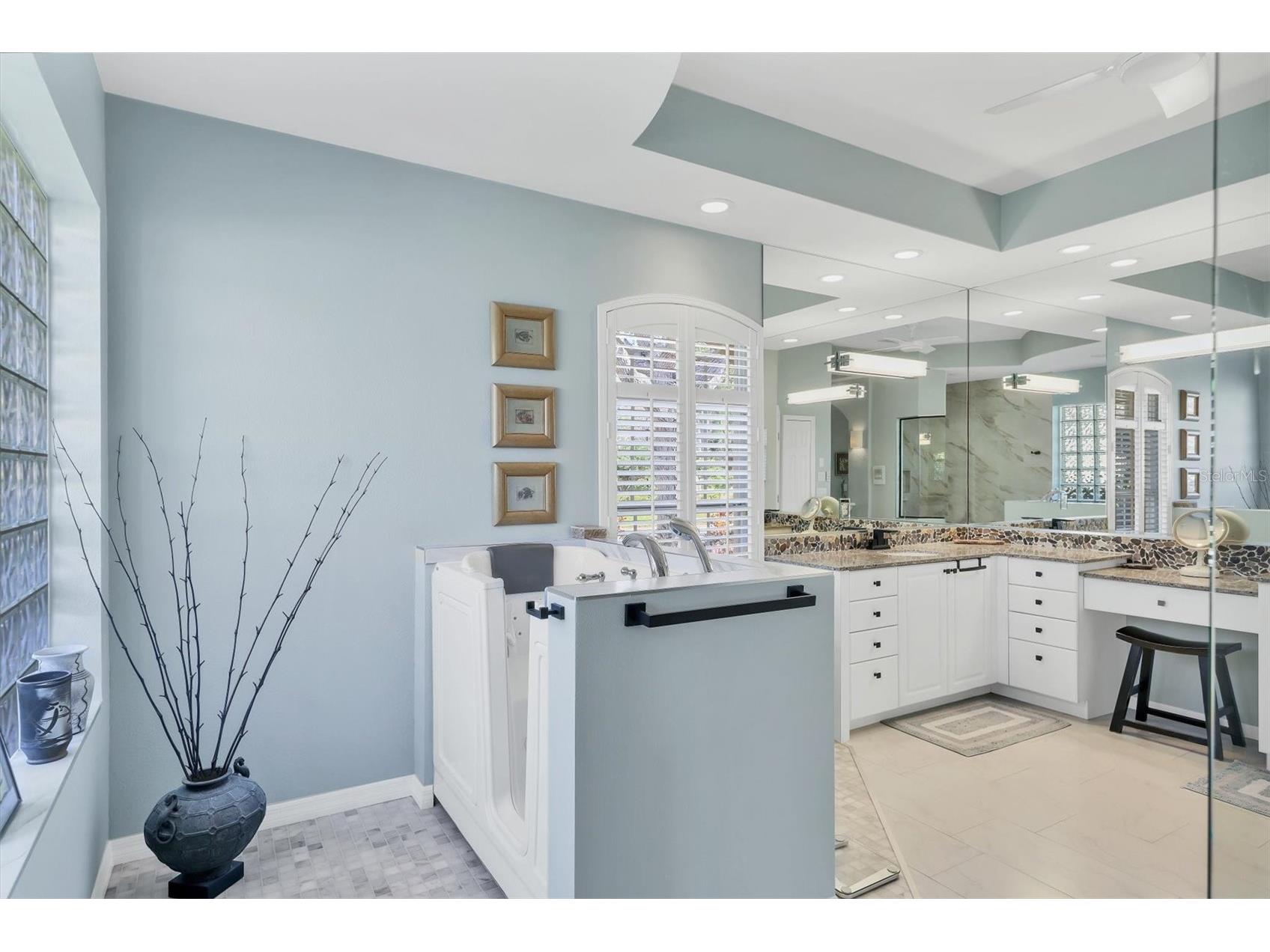 8172 Collingwood Court University Park FL 34201 A4681207 image27