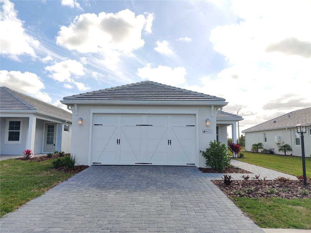 8173 Sternway Road Sarasota FL 34240 T3502722 image1