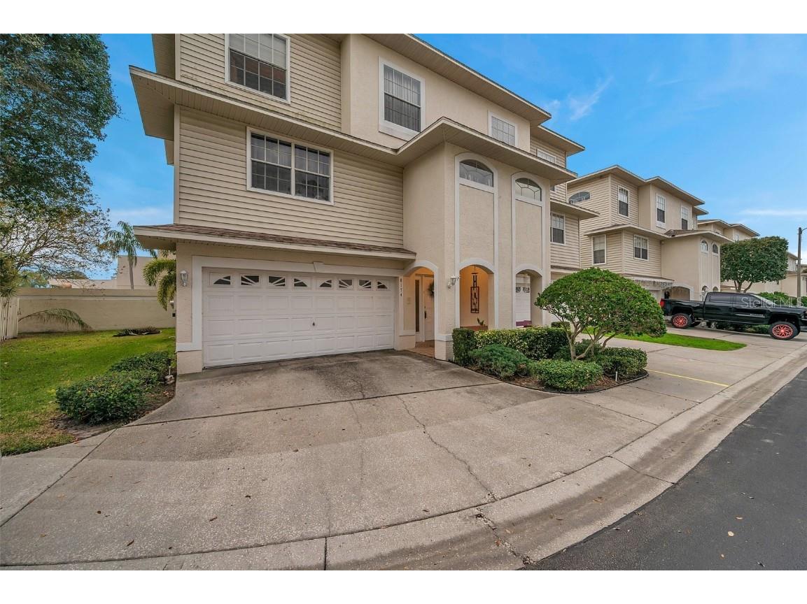 8174 Eagles Park Drive Saint Petersburg FL 33709 U8225020 image1