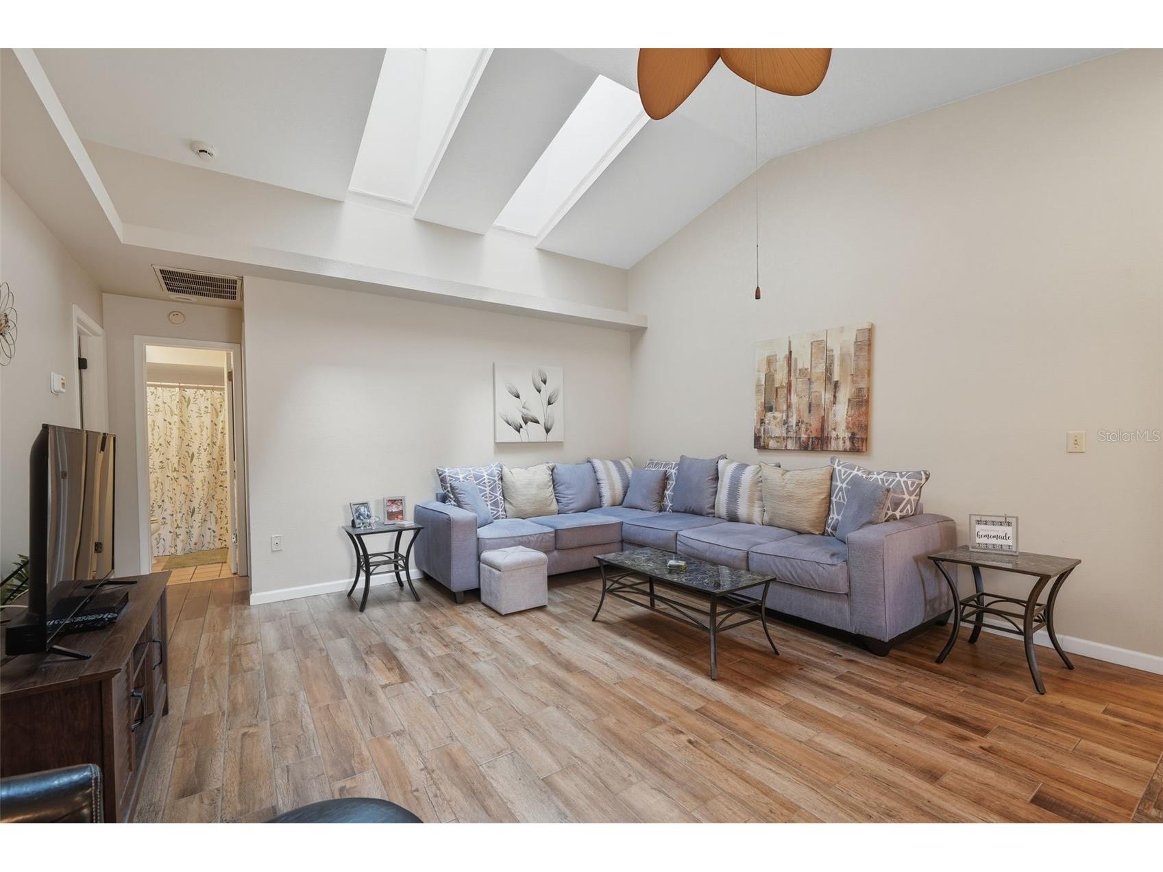 8174 Sturbridge Court #8174 Weeki Wachee FL 34613 W7879469 image2