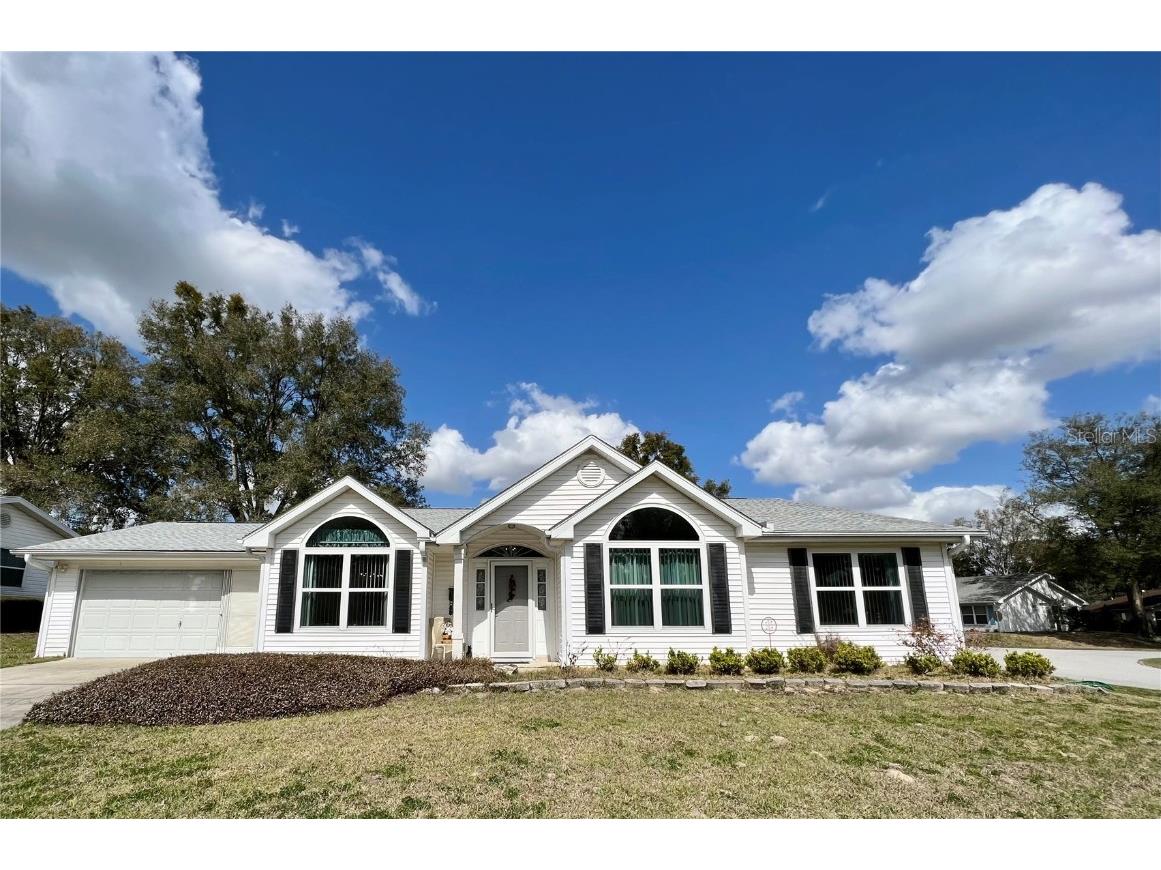 8174 SW 117th Loop Ocala FL 34481 A4560824 image1