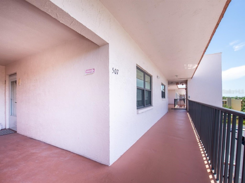 8174 Terrace Garden Drive N #507 Saint Petersburg FL 33709 TB8409716 image29