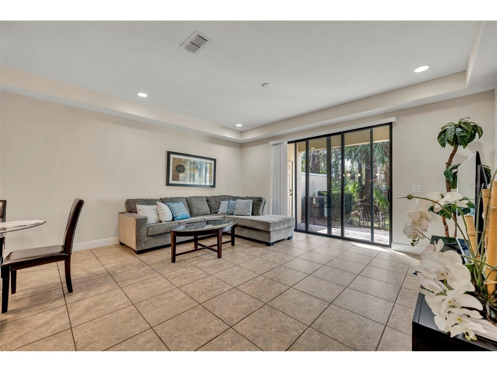 8177 Roseville Boulevard Davenport FL 33896 O6352573 image14