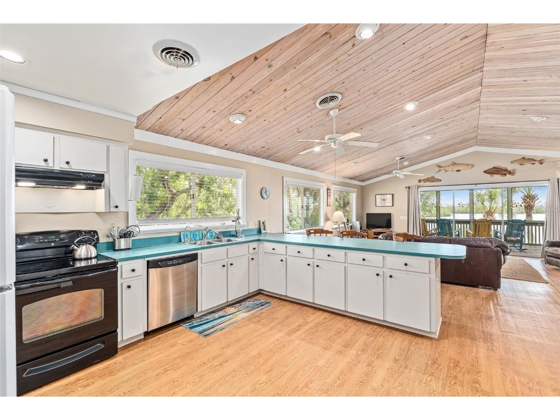 8178 Little Gasparilla Island Placida FL 33946 A4662635 image13