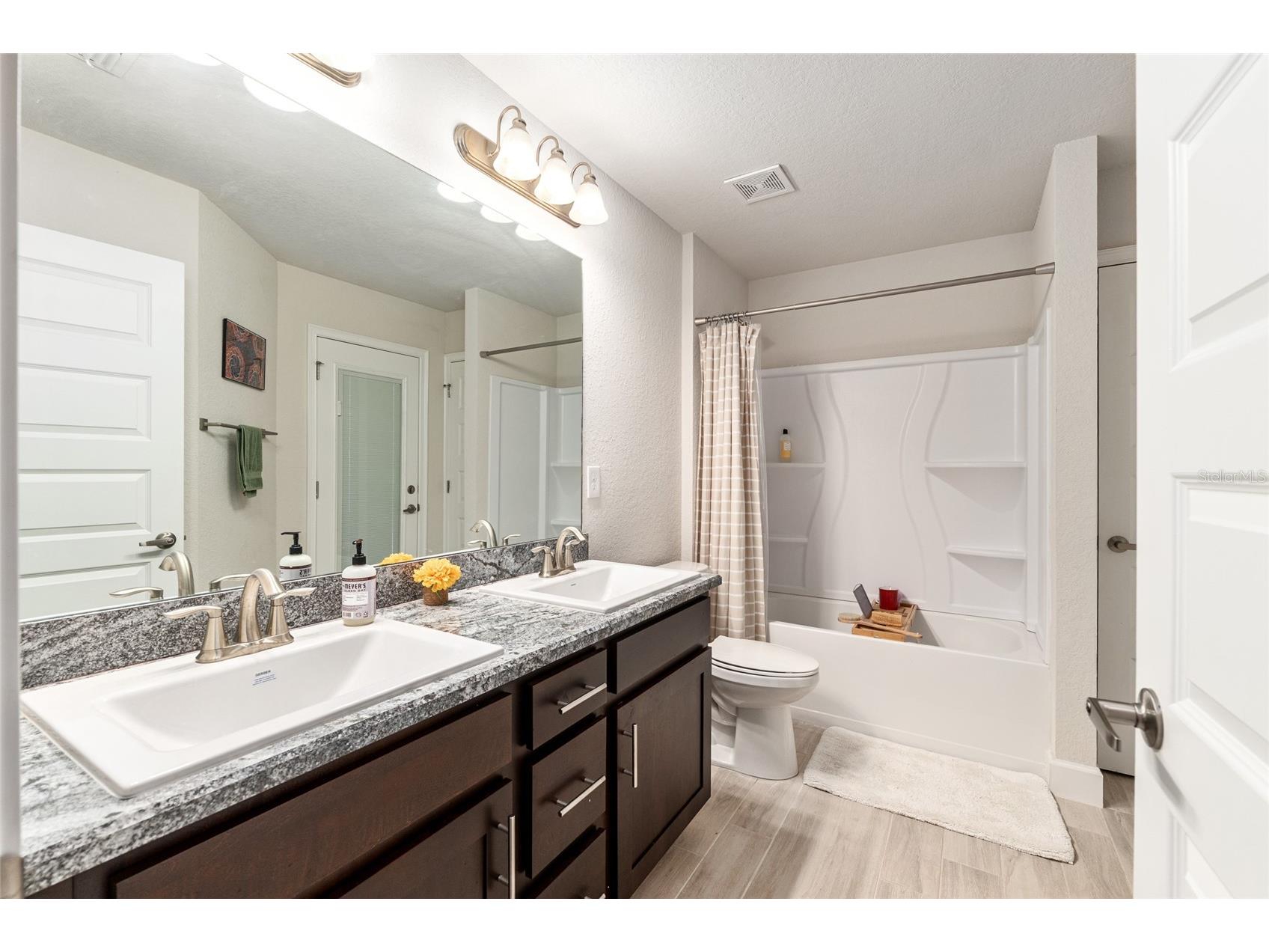 8179 NE 8th Place High Springs FL 32643 GC539673 image38