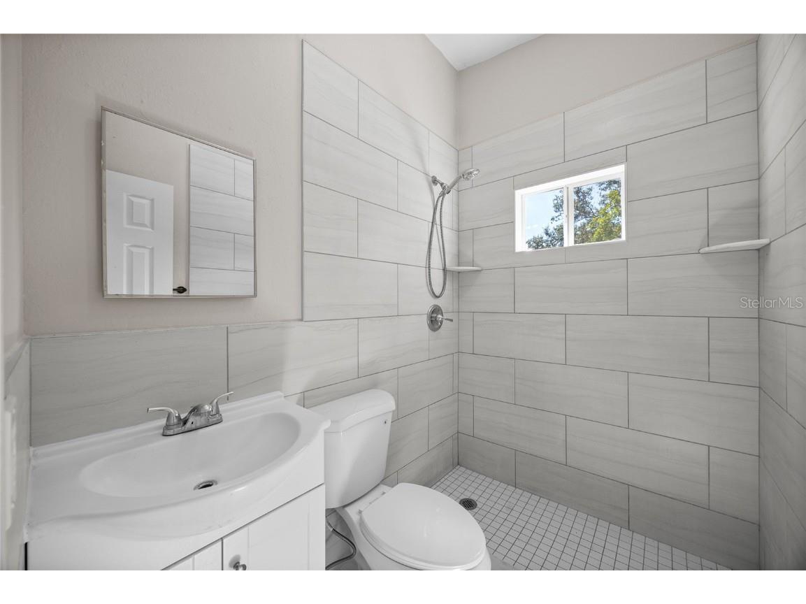 818 28th Street Circle E Bradenton FL 34203 A4671388 image13