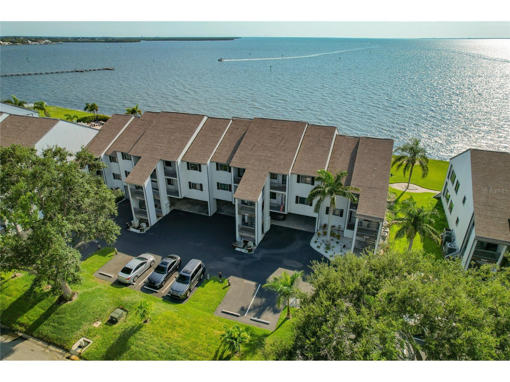 818 Bahia Del Sol Drive #29 Ruskin FL 33570 - TAMPA BAY TB8521990 image1
