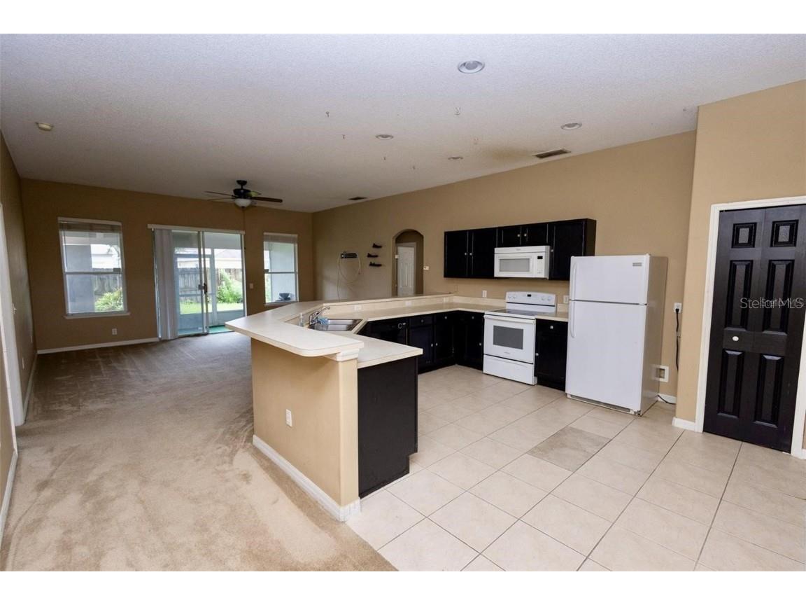818 Carrousel Lane Kissimmee FL 34759 S5123449 image2