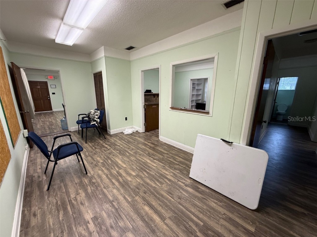 818 E Silver Springs Boulevard Ocala FL 34470 OM696940 image3