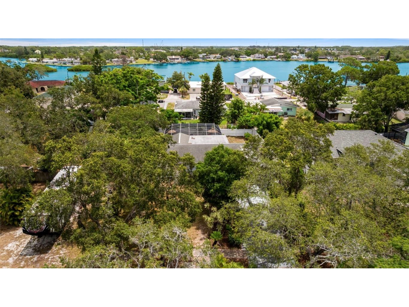 818 Eunice Drive Tarpon Springs FL 34689 TB8408472 image42