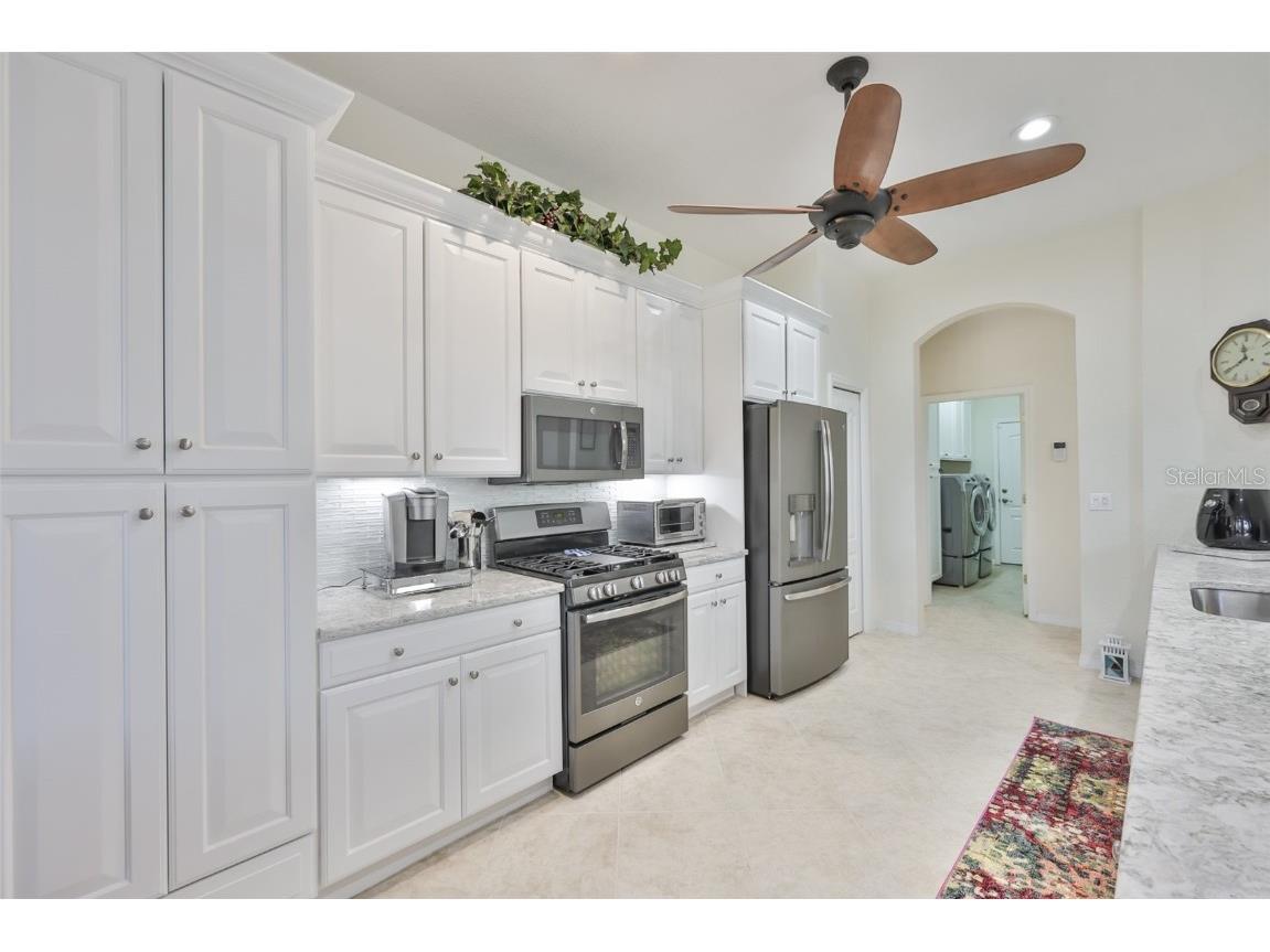 818 King Leon Way Sun City Center FL 33573 TB8454652 image7