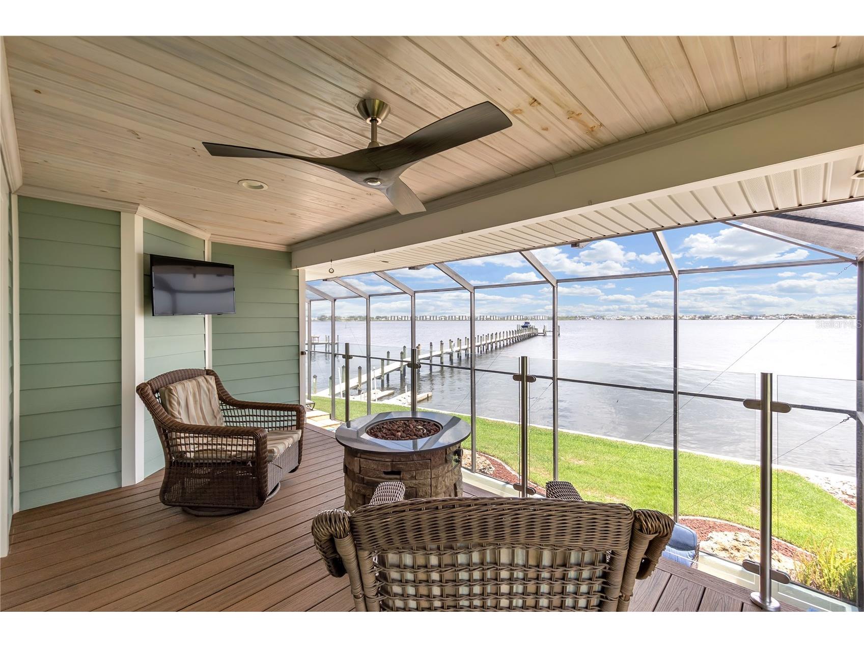 818 Nancy Gamble Lane Ellenton FL 34222 - MANATEE RIVER A4665629 image9