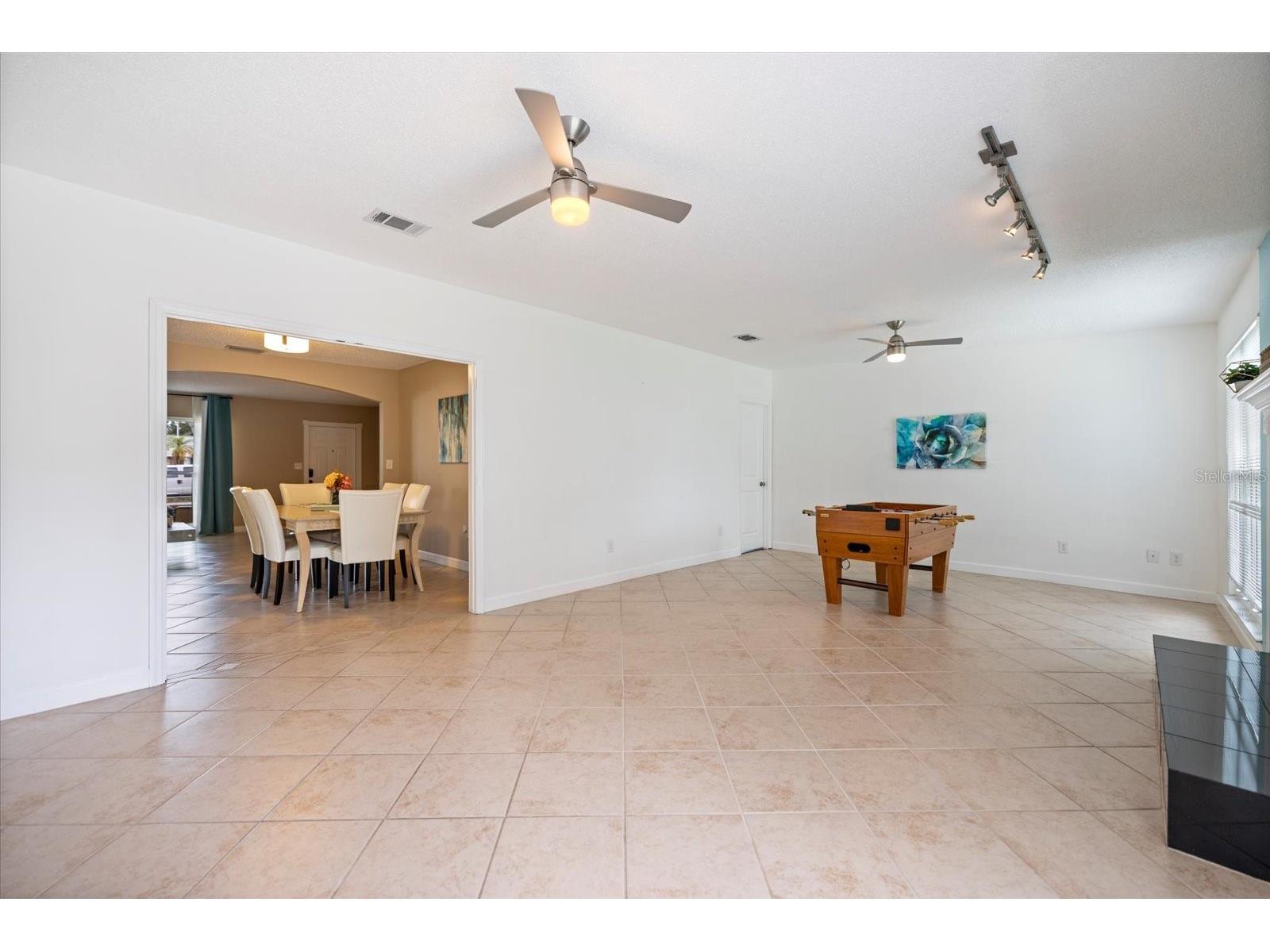 818 Plum Tree Lane Sarasota FL 34243 A4692887 image16