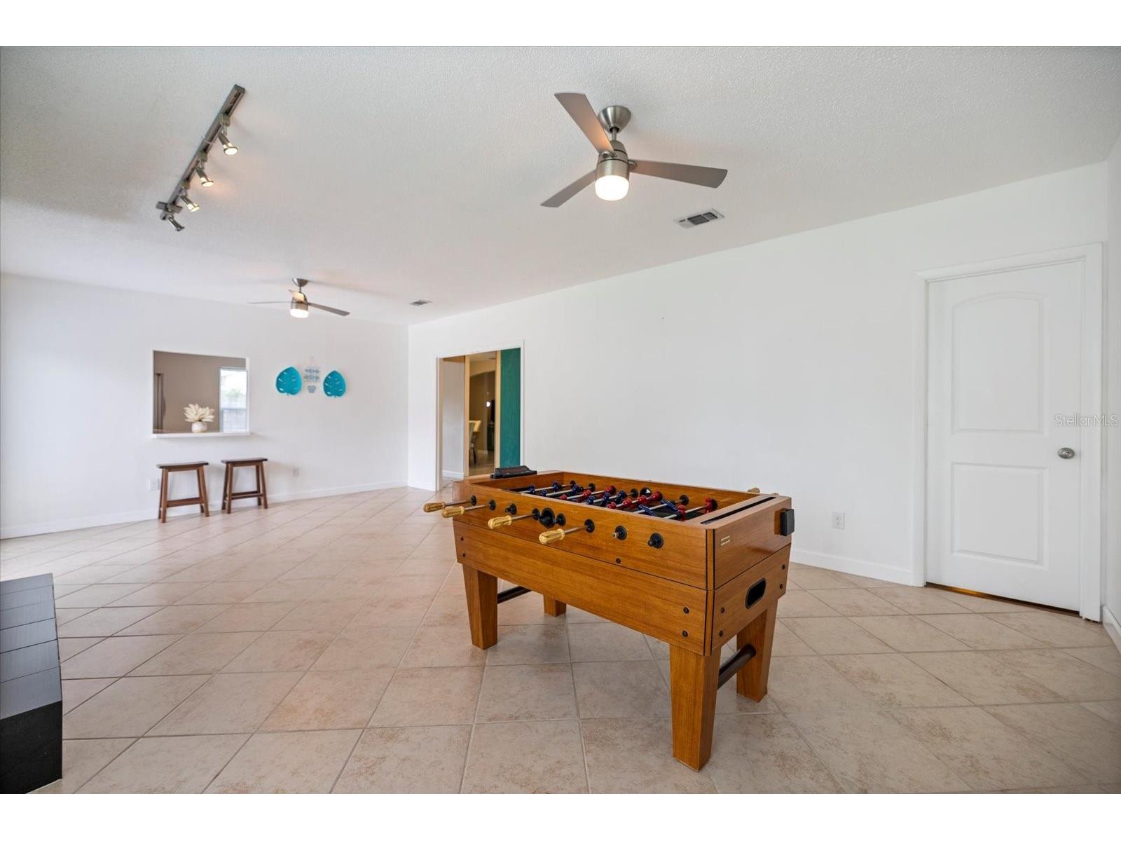 818 Plum Tree Lane Sarasota FL 34243 A4692887 image19